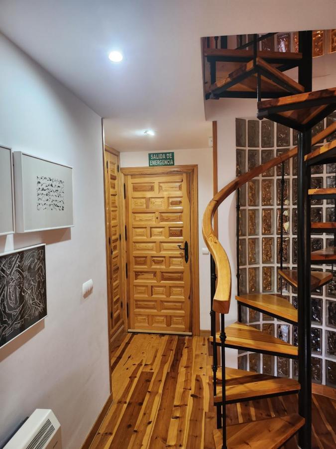 Апартаменты La Casa Sobre El Rio Куэнка Экстерьер фото